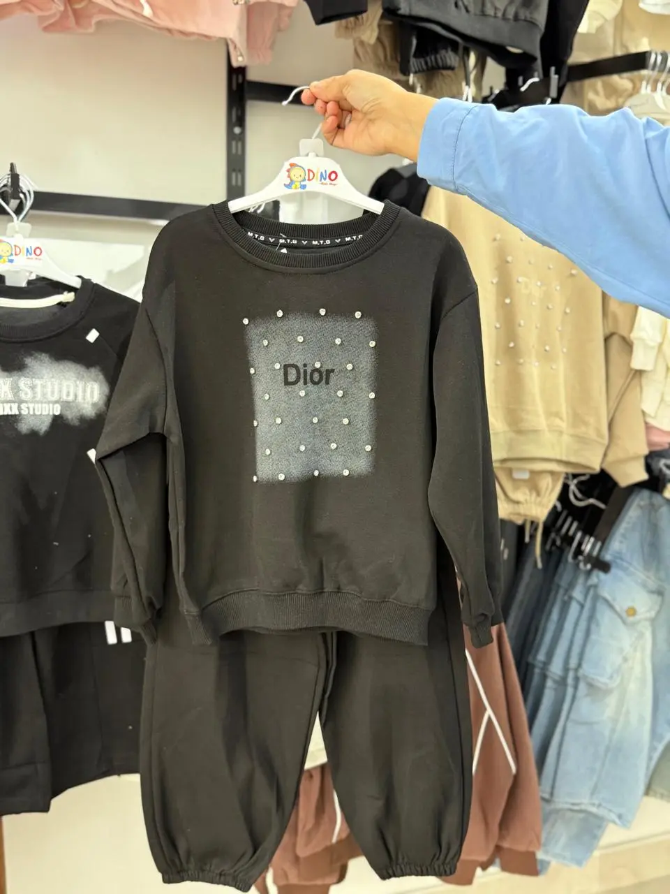 qara dior sport dəst