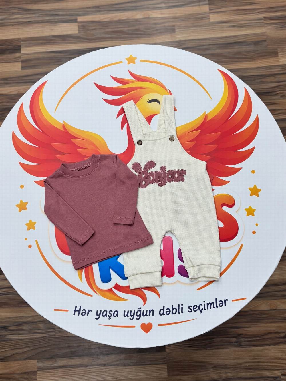feniks-usaq-geyimleri