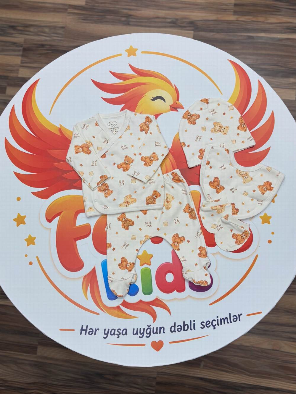 feniks-usaq-geyimleri