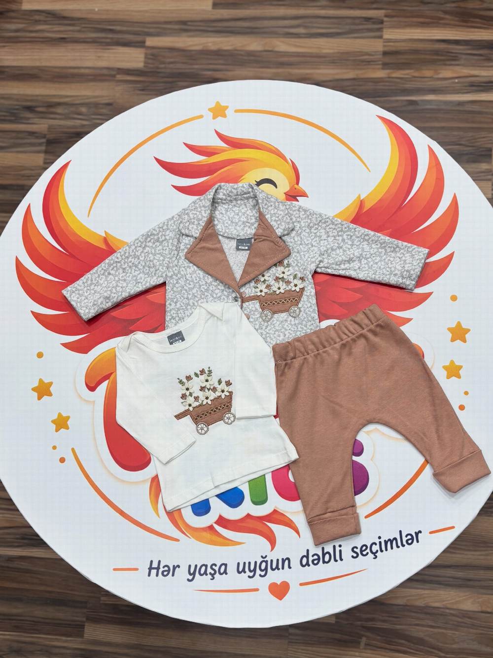 feniks-usaq-geyimleri