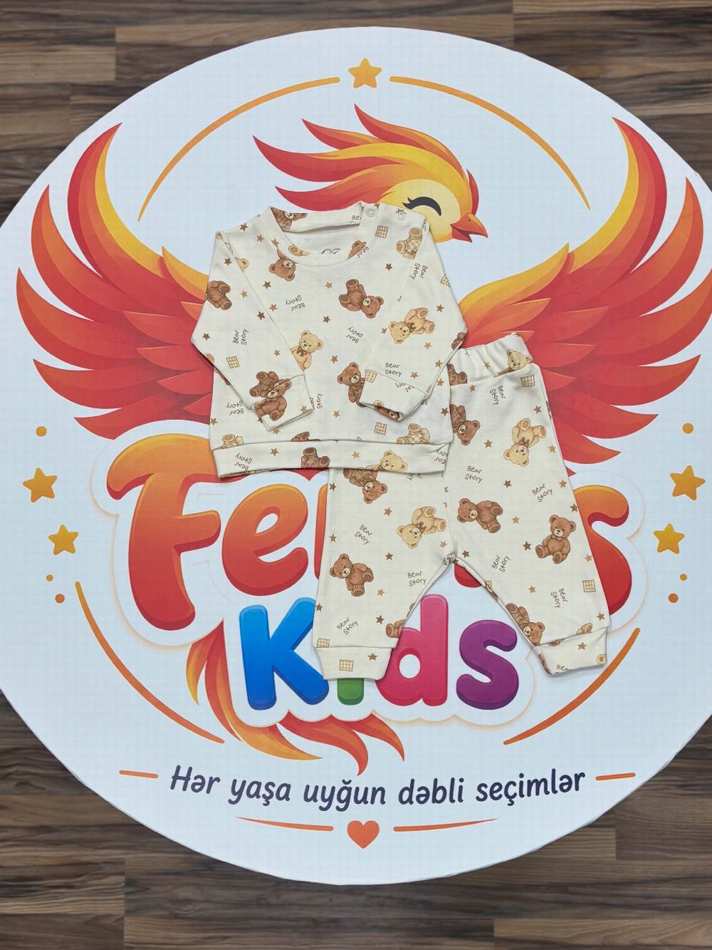 feniks-usaq-geyimleri