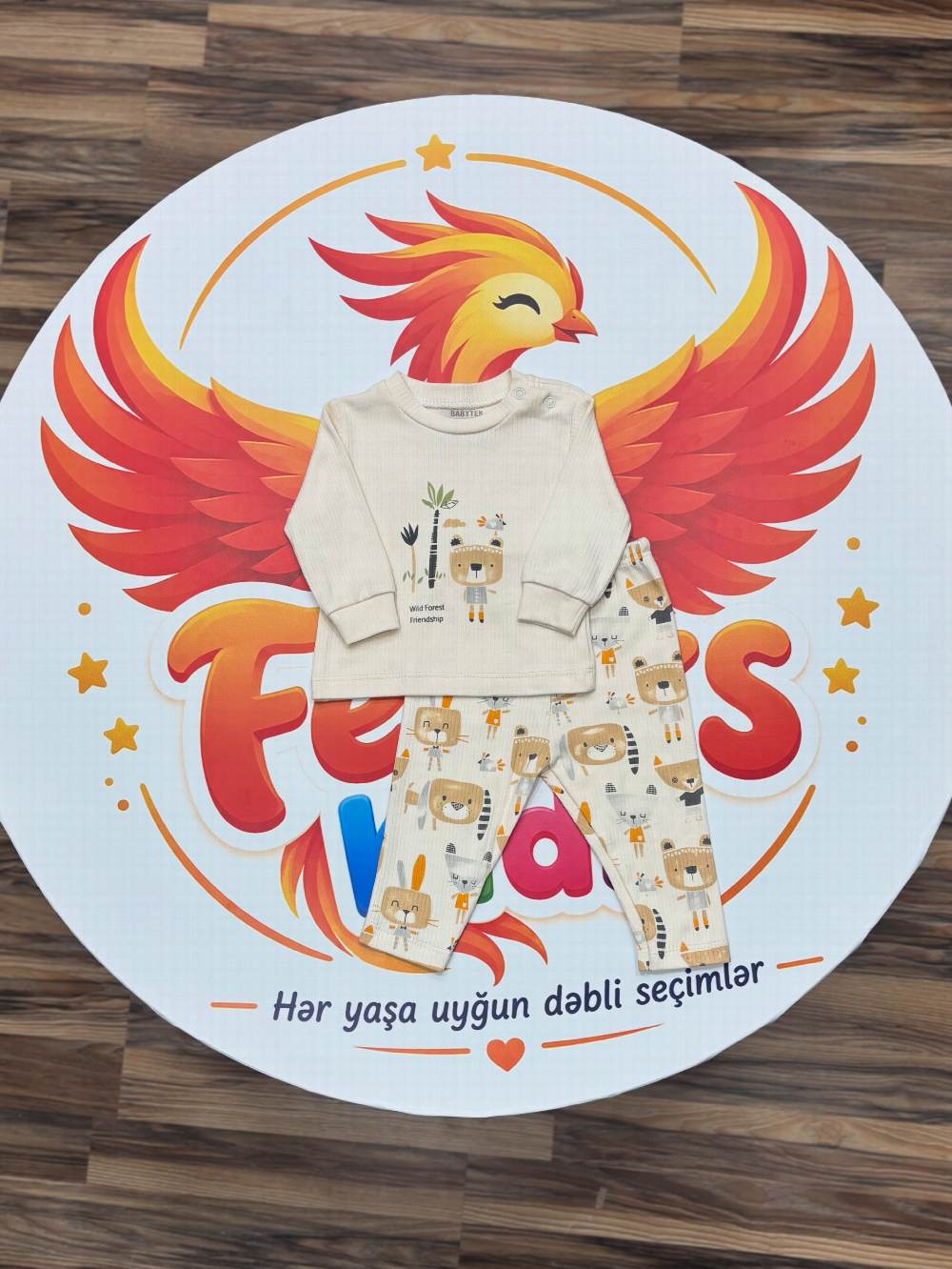feniks-usaq-geyimleri