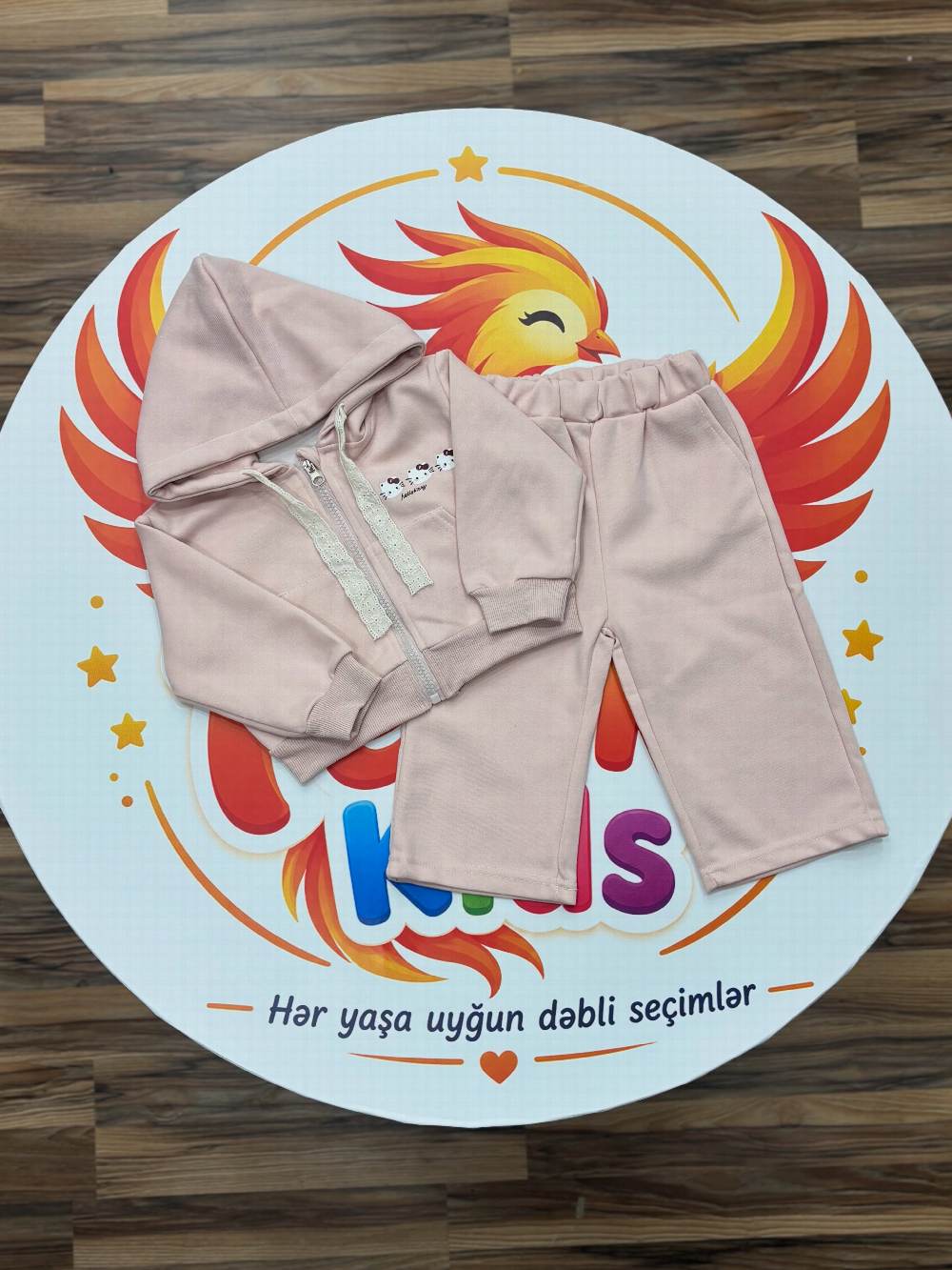 feniks-usaq-geyimleri