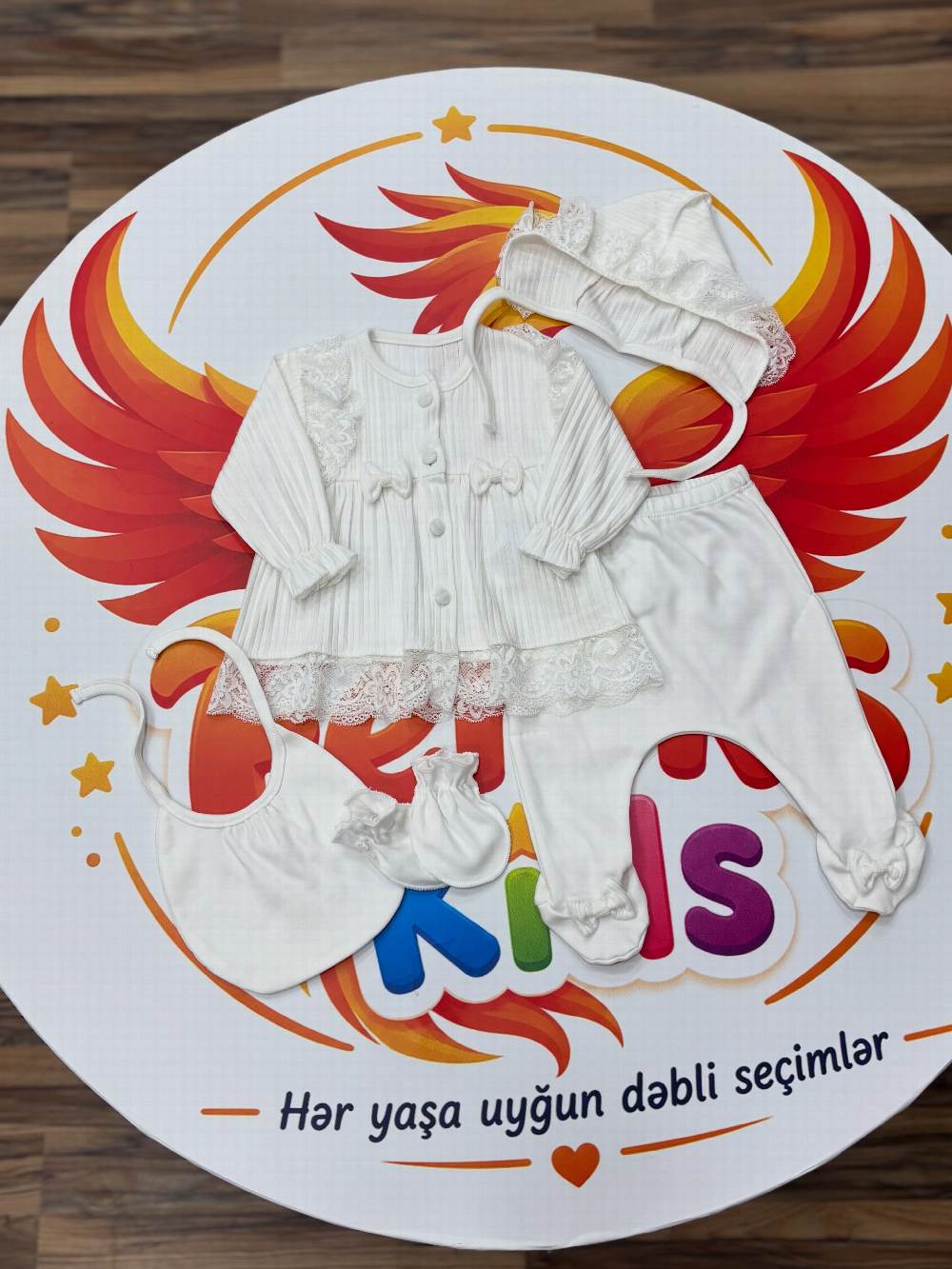 feniks-usaq-geyimleri
