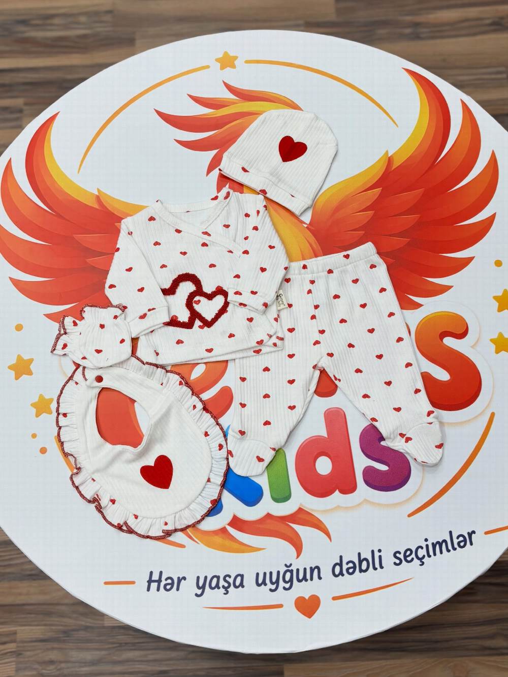 feniks-usaq-geyimleri